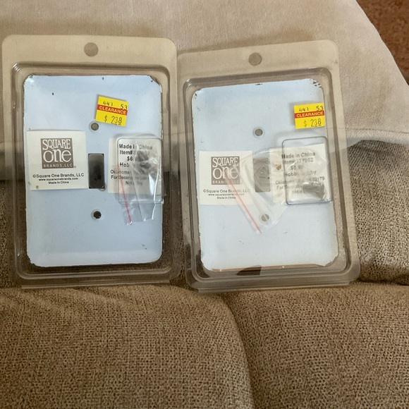 Single Switch Light Covers, Set of 2, fishing theme Great for cabins man caves - Picture 3 of 5